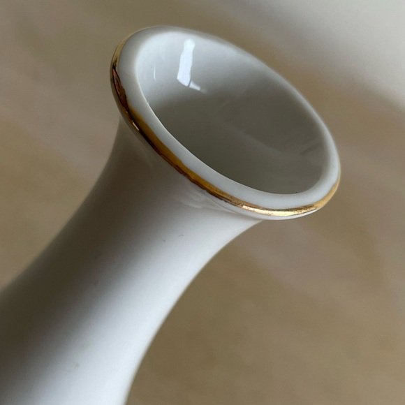 Vintage Retro Bud Vase - Audrey Hepburn-esque - Picture 6 of 9